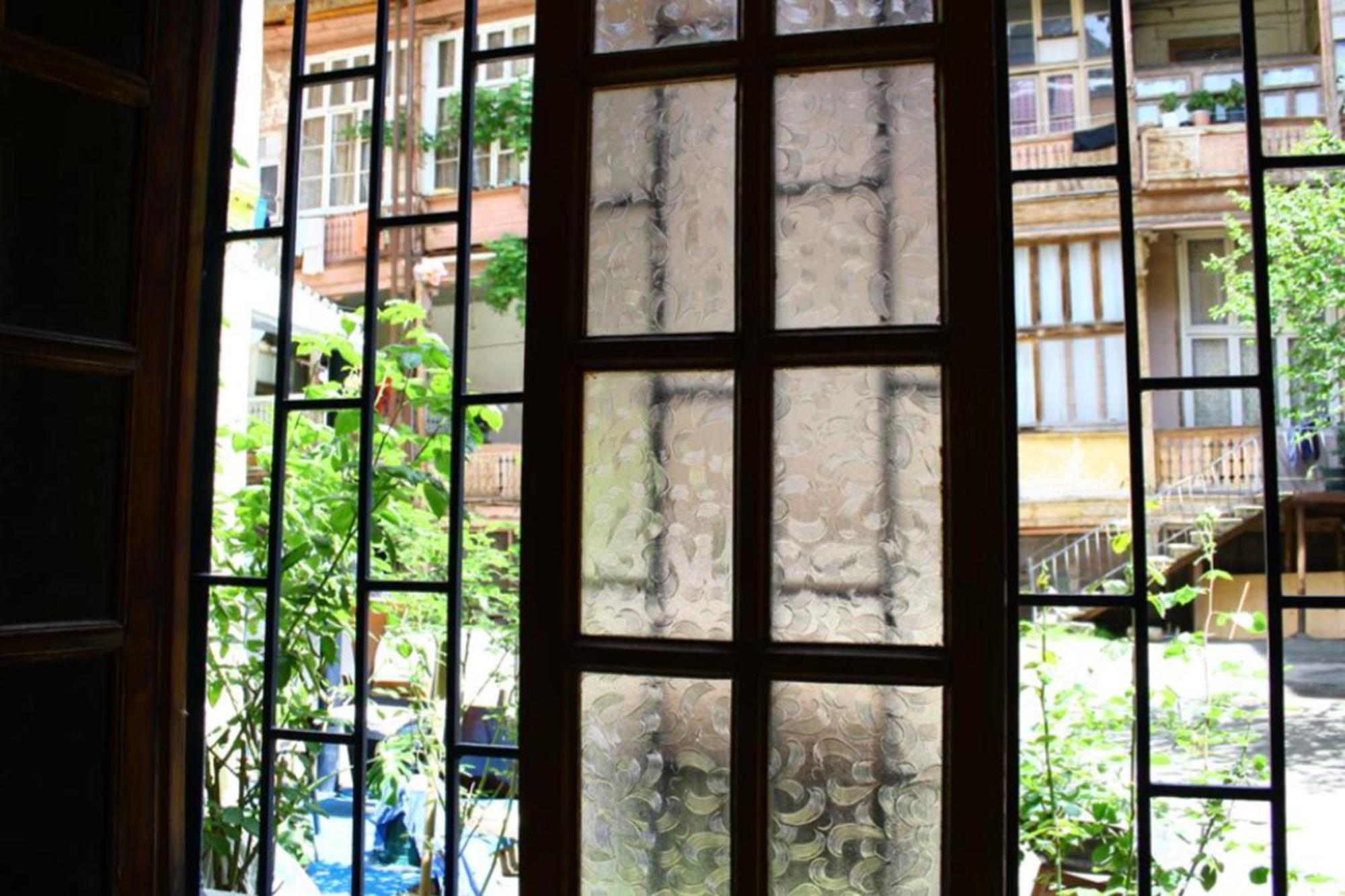 Machabelli 11A Hostel Tbilisi Eksteriør bilde